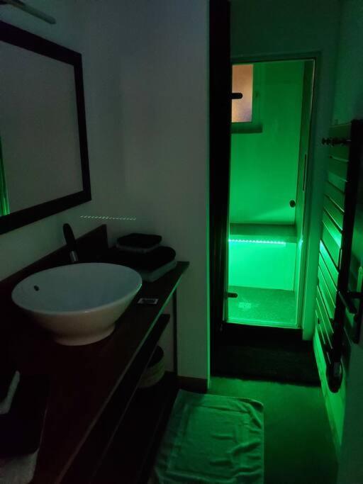 Le Spa Parmentine, Jacuzzi Hammam Villa Rochefort  Exterior foto